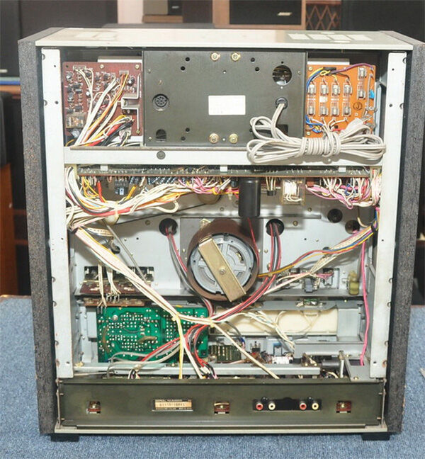 Đầu băng cối Akai GX-646